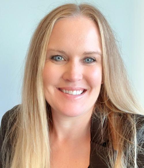 headshot of UC Davis CPE enrollment coach Tiffana LeMaster