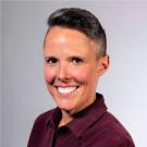 headshot of Lindsay Barr